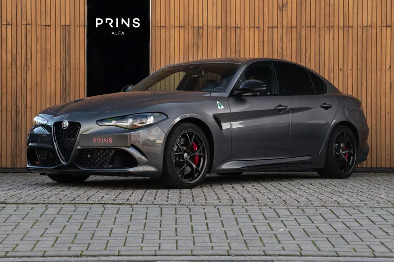 Alfa Romeo Giulia (2024)