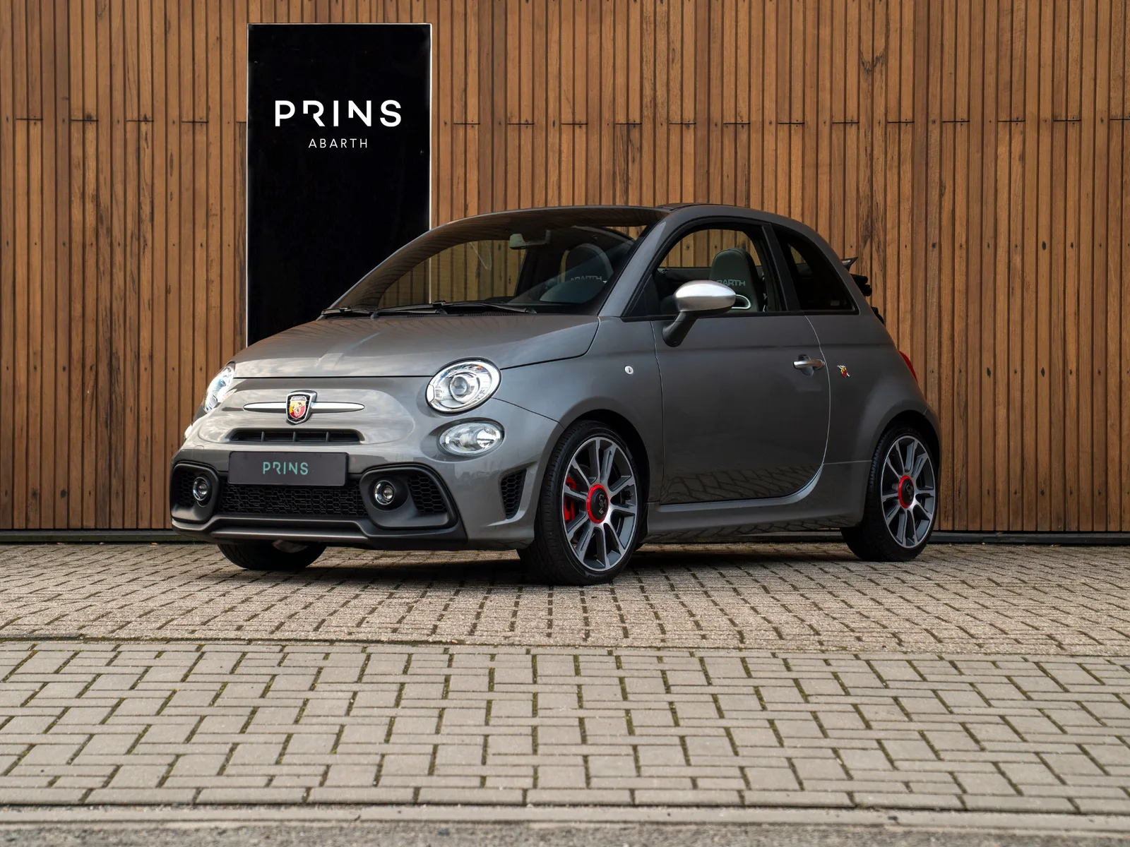 Abarth 595 (2022) — foto 1