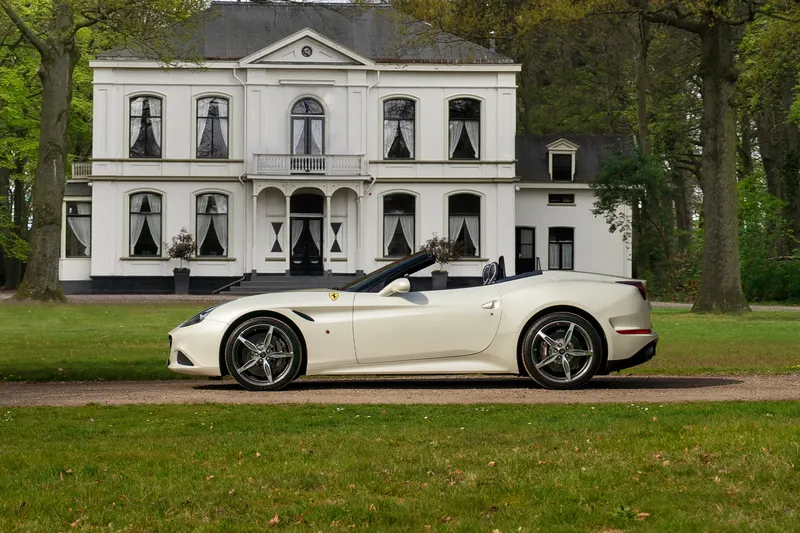 Ferrari California (2015)