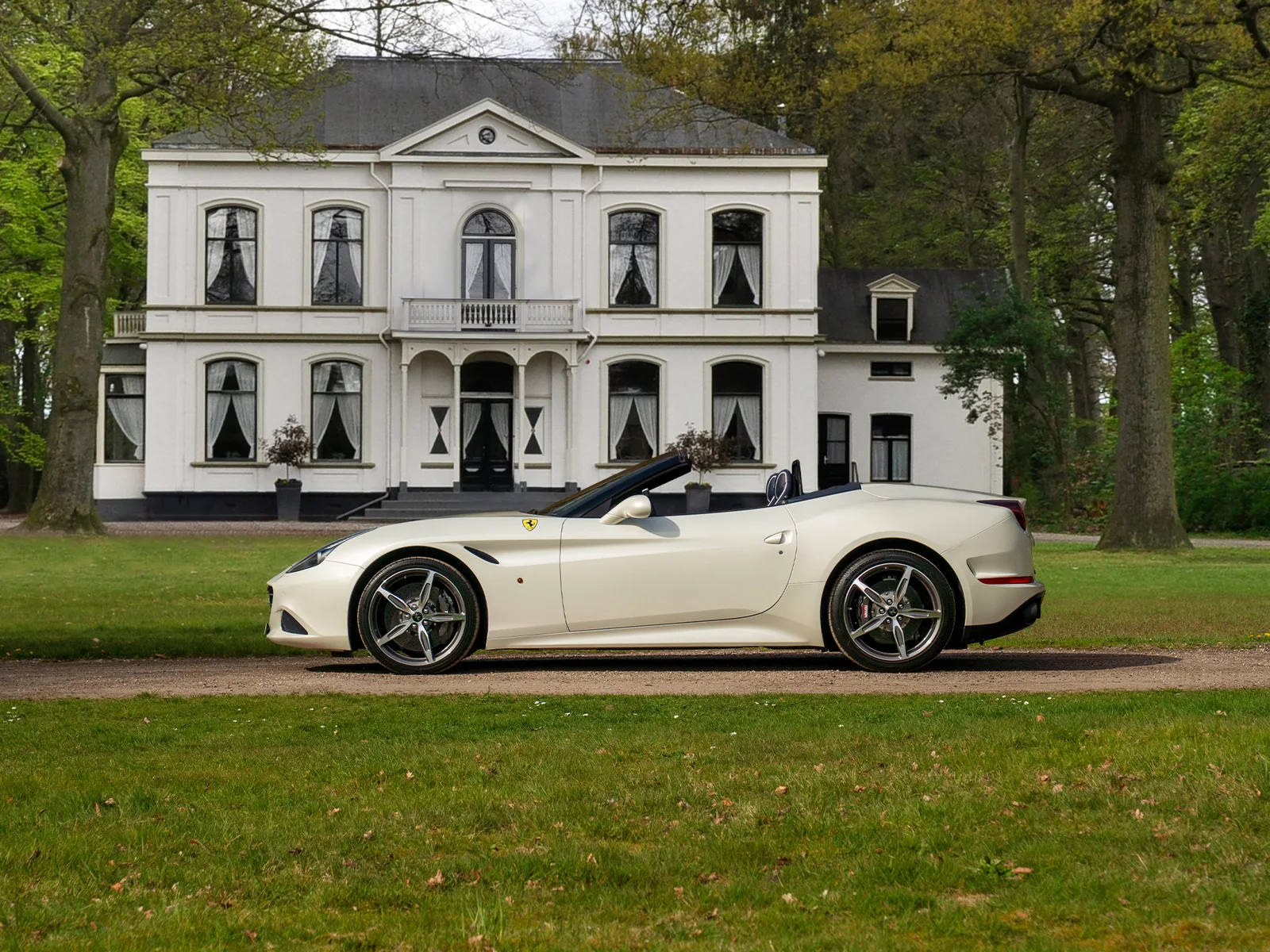 Ferrari California (2015) — foto 1