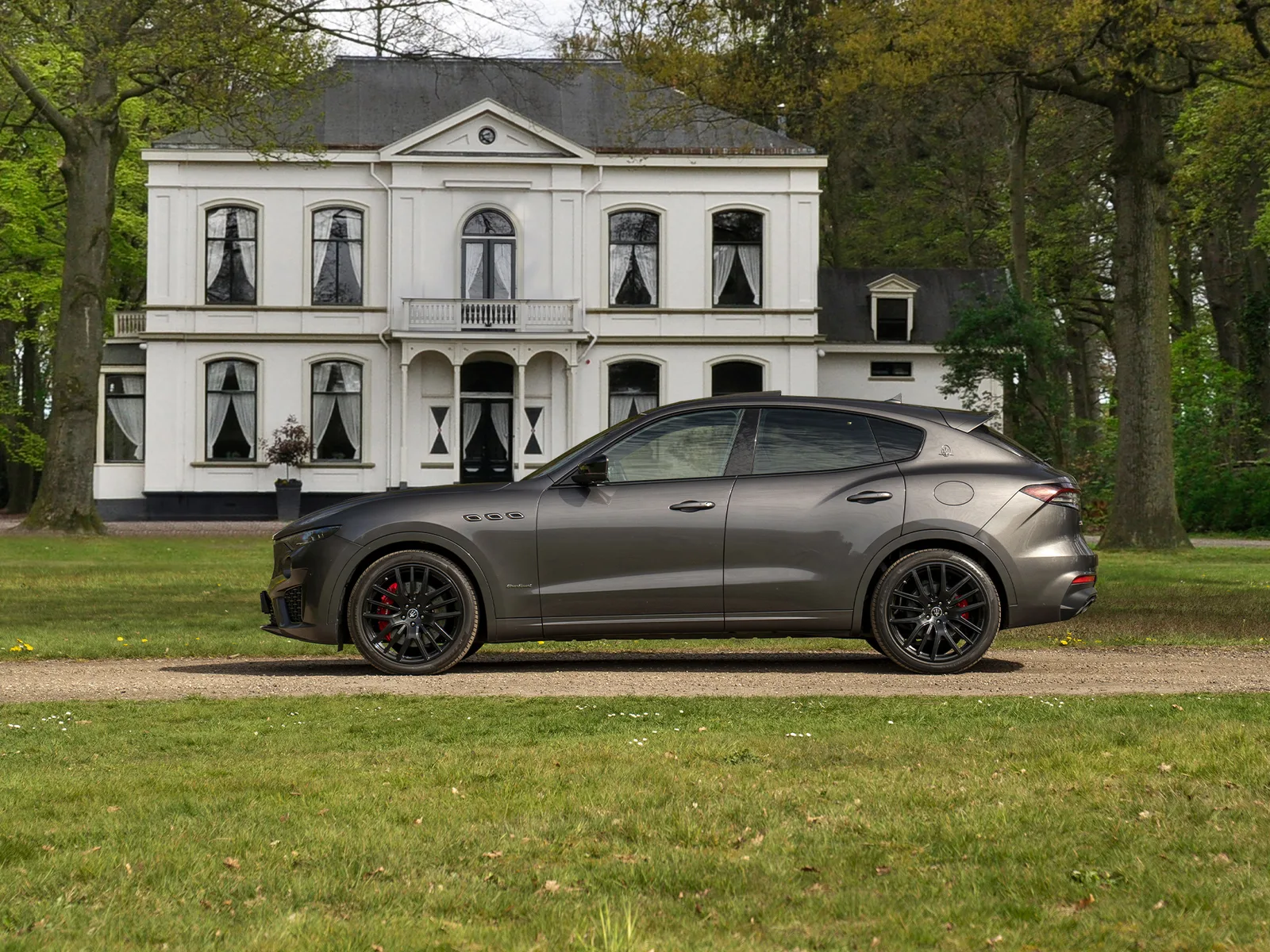 Maserati Levante (2021) — foto 1