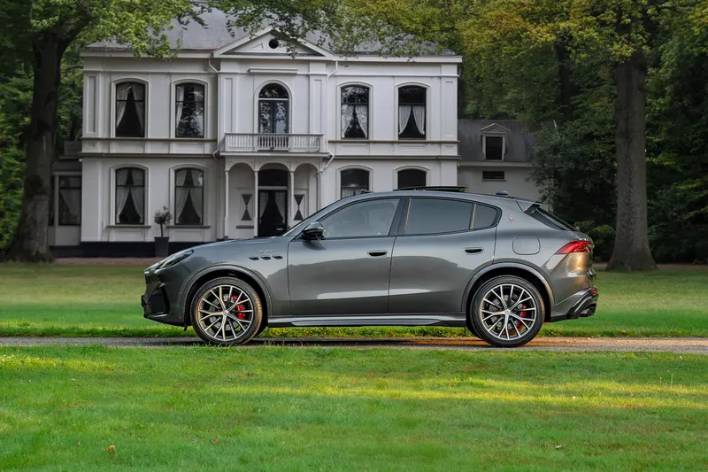 Maserati Grecale (2022)
