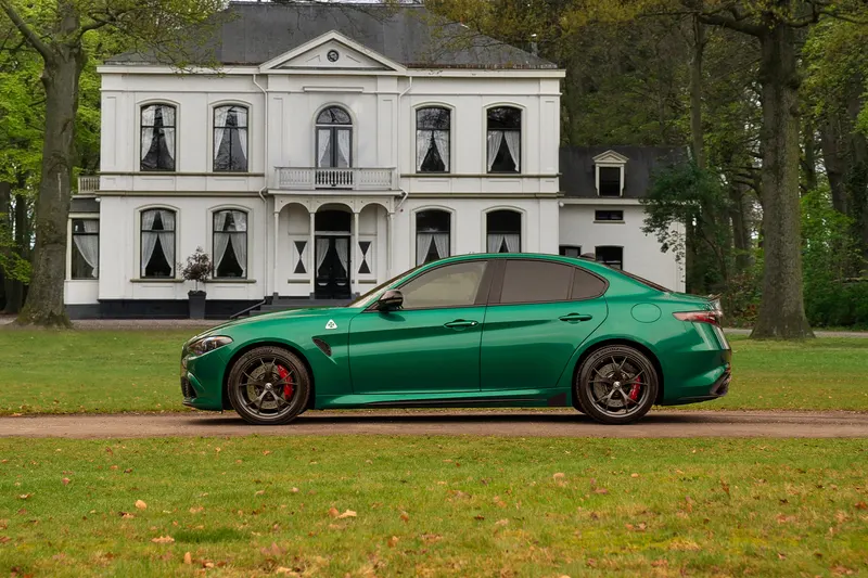 Alfa Romeo Giulia (2024)