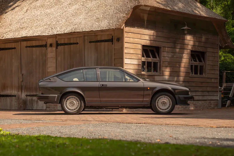 Alfa Romeo GTV (1982)