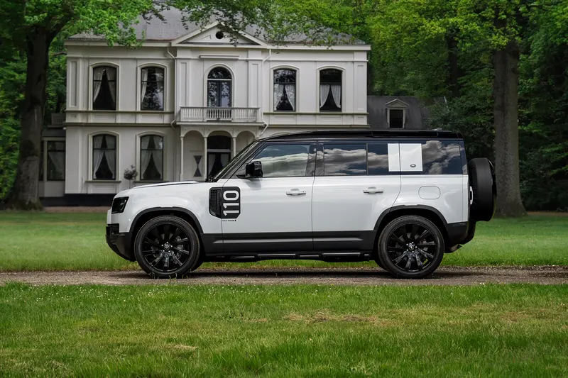 Land Rover Defender (2022)