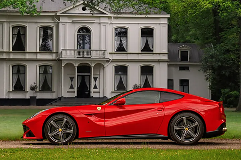 Ferrari F12 (2013)