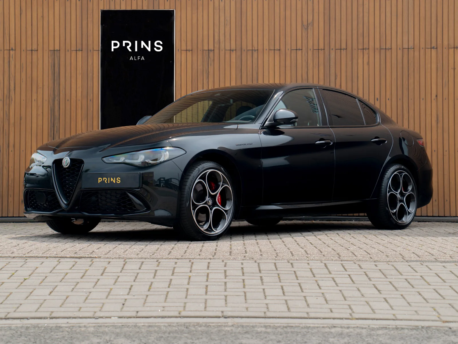 Alfa Romeo Giulia (2023) — foto 1