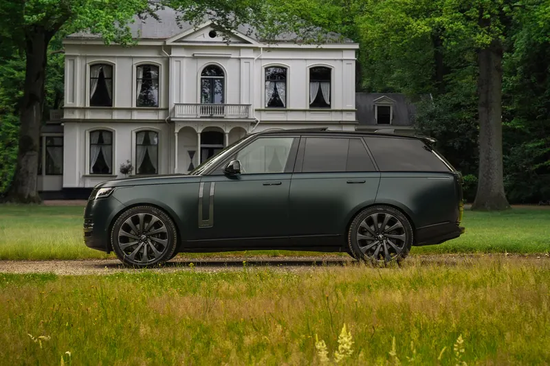 Land Rover Range Rover (2025)