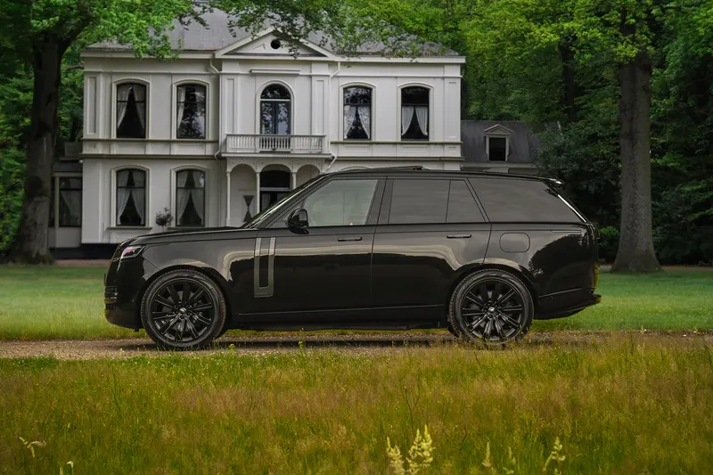 Land Rover Range Rover (2024)
