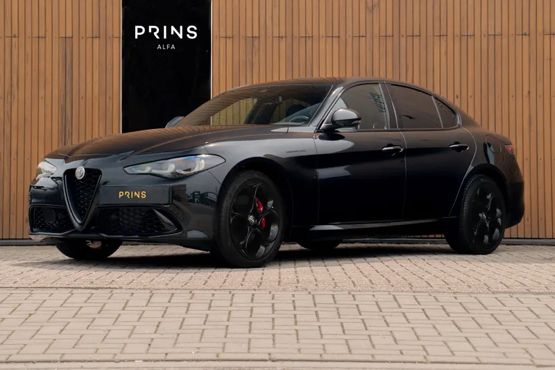 Alfa Romeo Giulia (2023)
