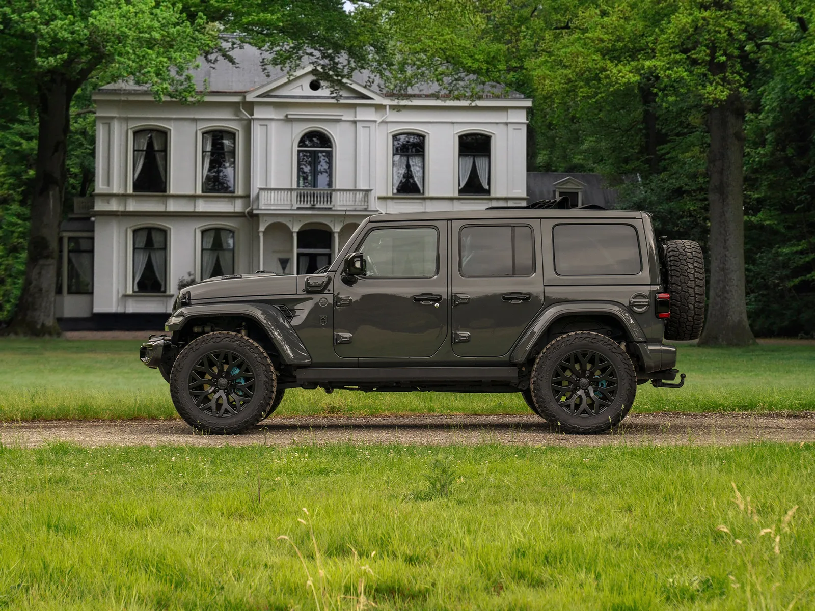 Jeep Wrangler (2022) — foto 1