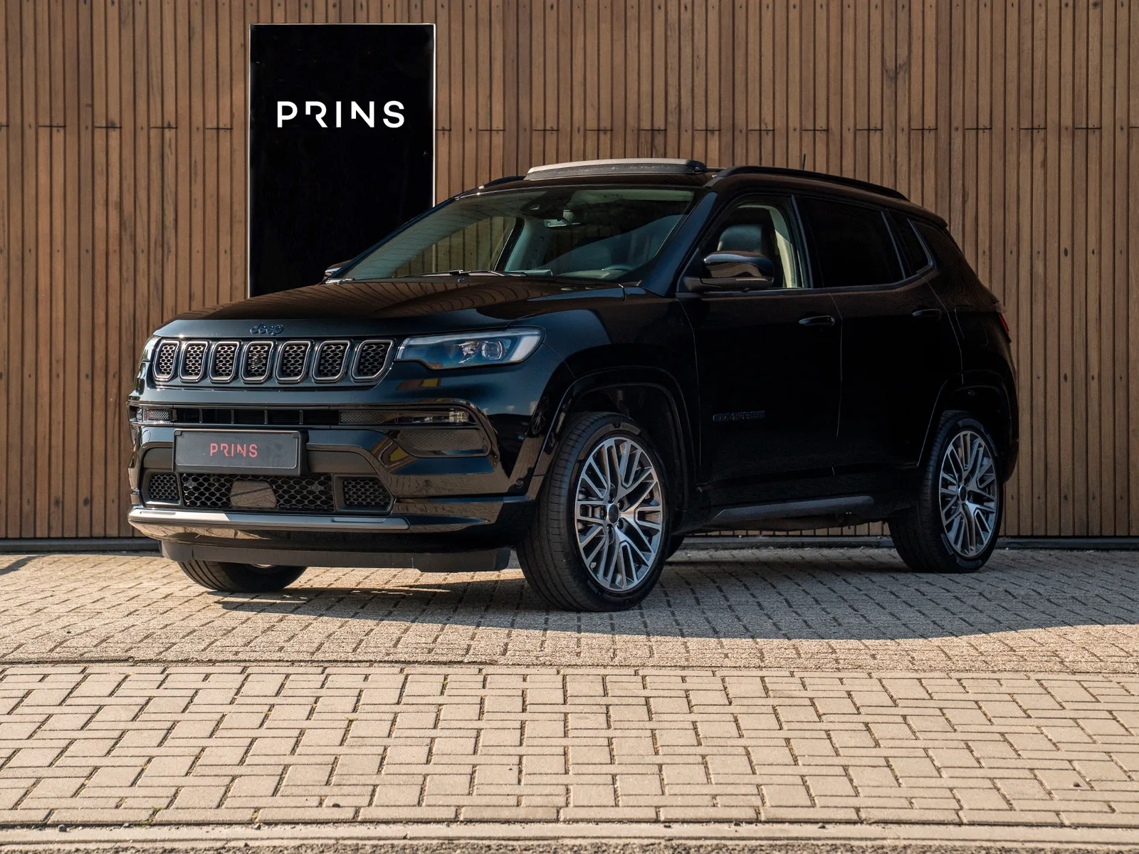 Jeep Compass (2025) — foto 1