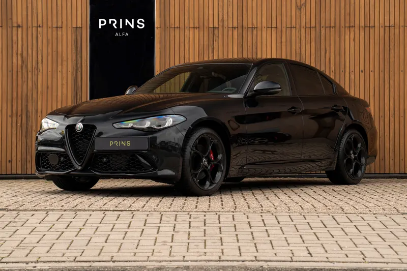 Alfa Romeo Giulia (2023)