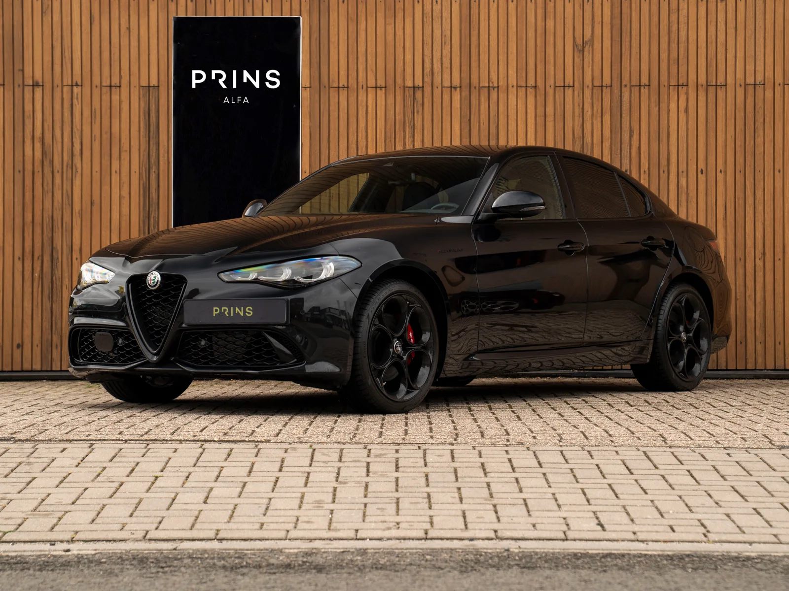 Alfa Romeo Giulia (2023) — foto 1