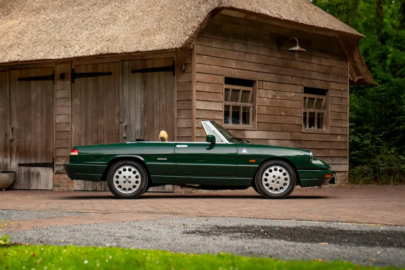 Alfa Romeo Spider (1992)