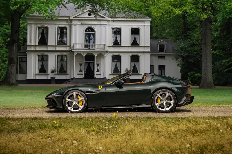 Ferrari 12Cilindri Spider (2026)
