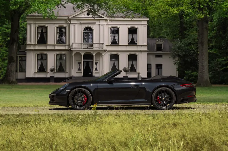 Porsche 911 (2019)
