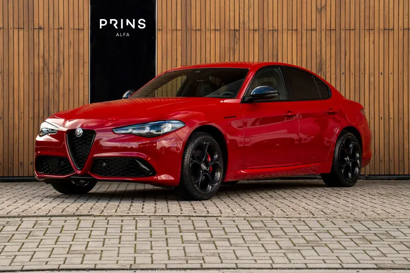 Alfa Romeo Giulia (2023)