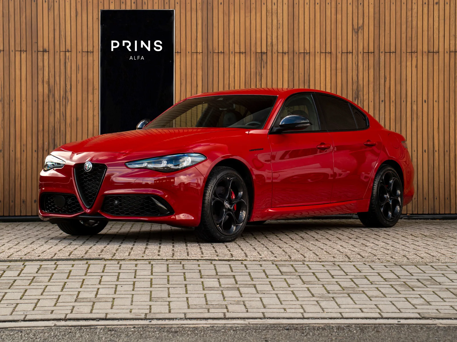 Alfa Romeo Giulia (2023) — foto 1