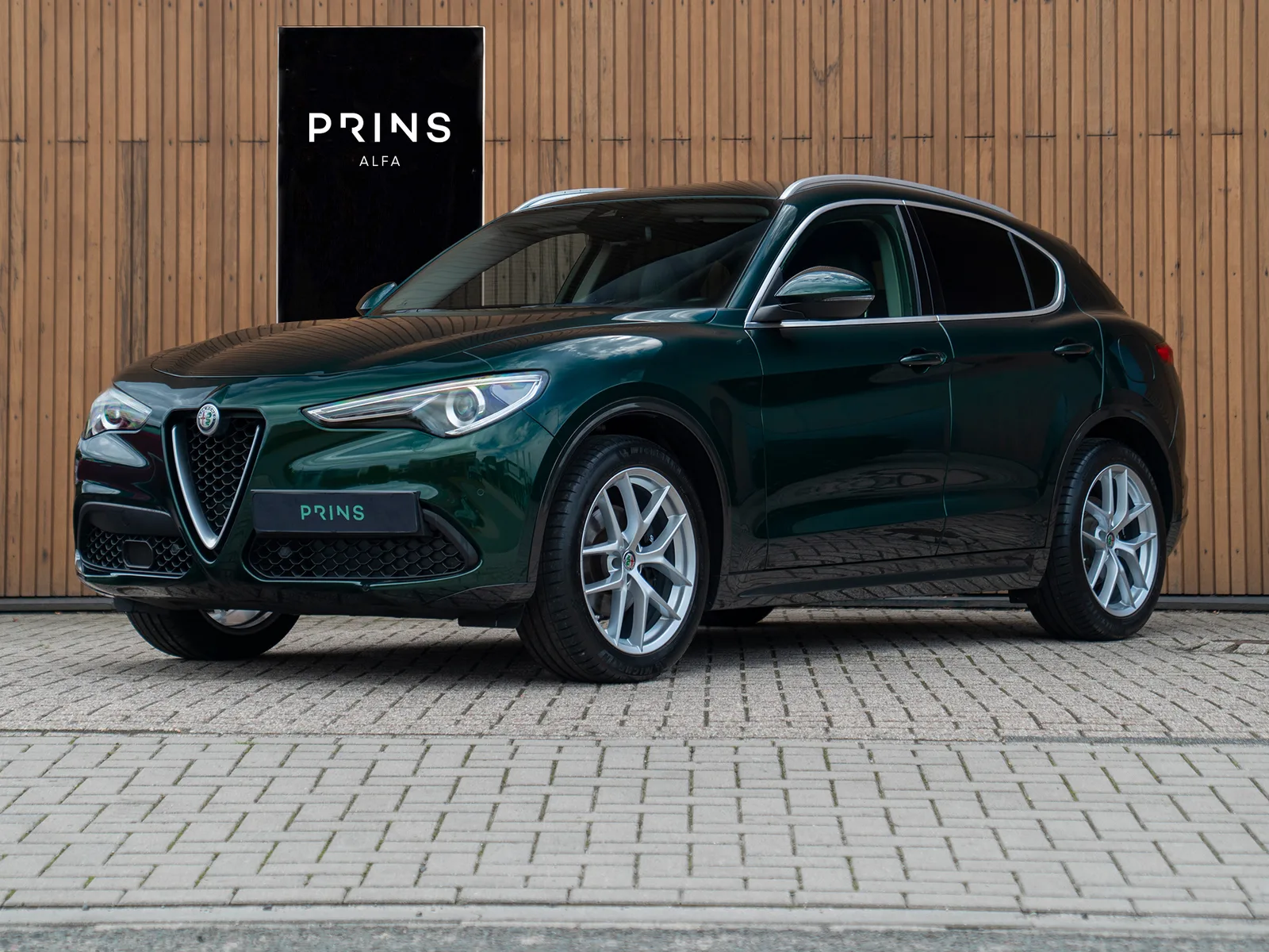 Alfa Romeo Stelvio (2020) — foto 1