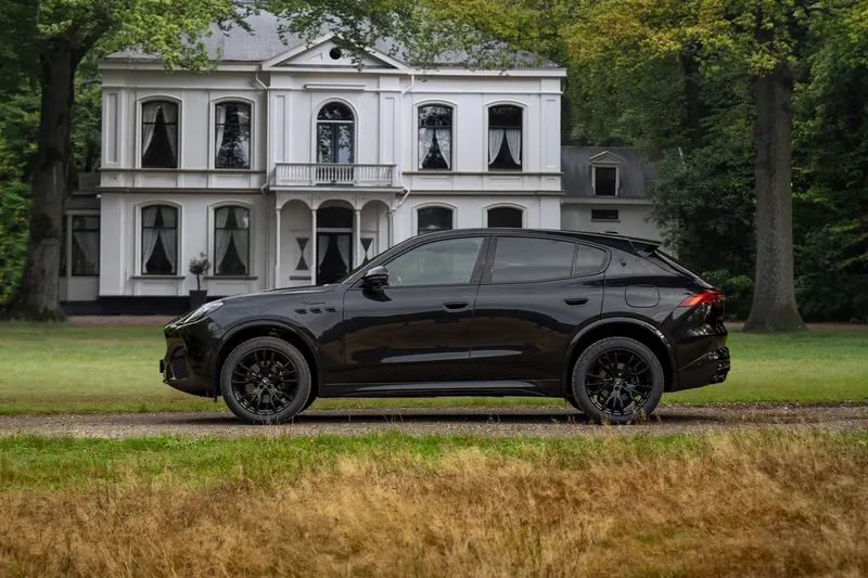 Maserati Grecale (2022)