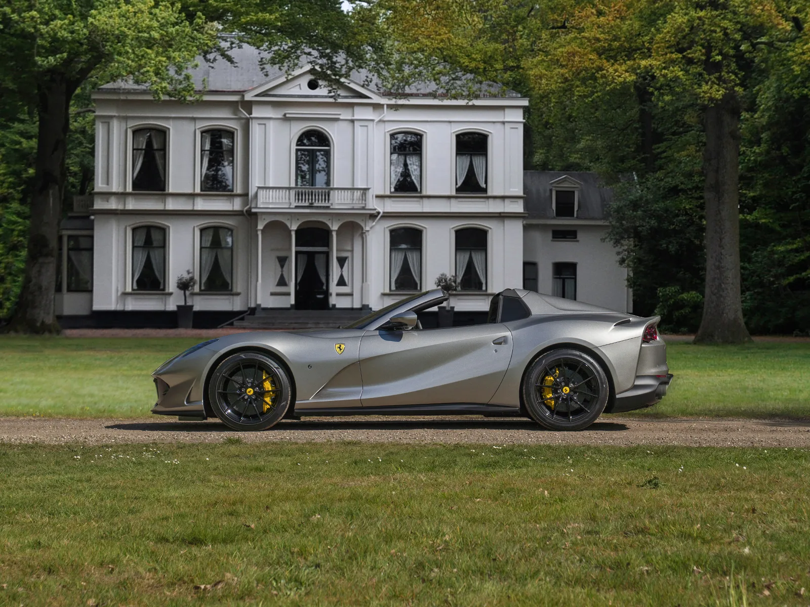Ferrari 812 GTS (2021) — foto 1