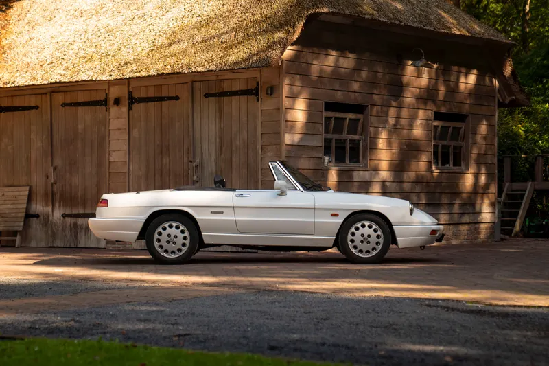 Alfa Romeo Spider (1993)