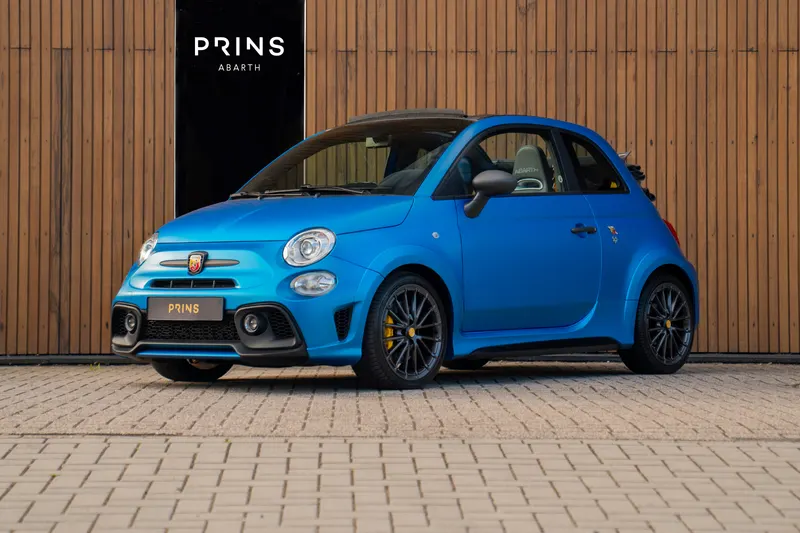 Abarth 595 (2022)