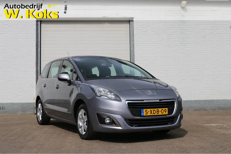Peugeot 5008 (2014)