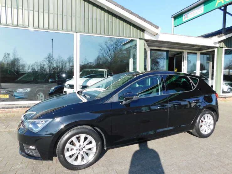 SEAT Leon (2019) — foto 1