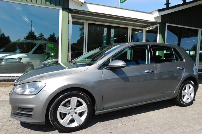 Volkswagen Golf (2014)