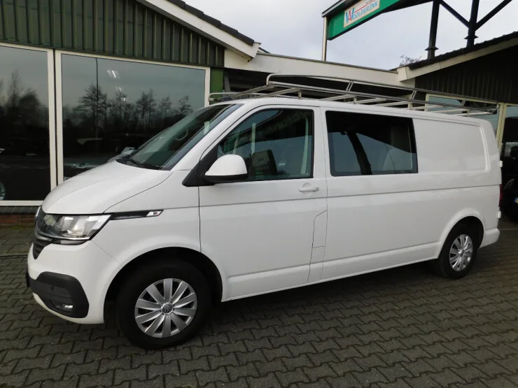 Volkswagen Transporter (2021) — foto 1