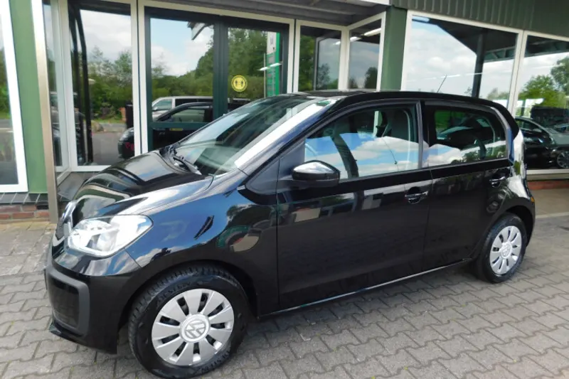 Volkswagen Up (2017)