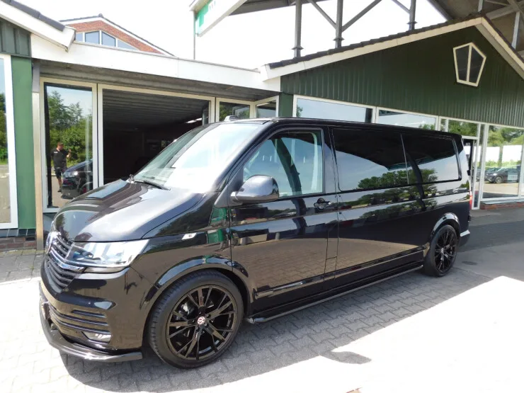 Volkswagen Transporter (2022) — foto 1