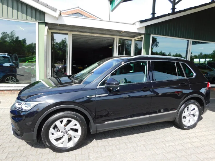 Volkswagen Tiguan (2021) — foto 1