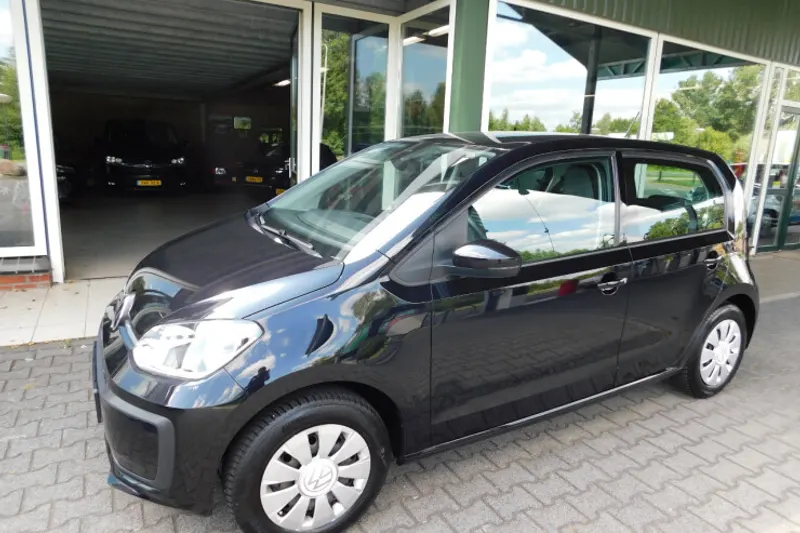 Volkswagen Up (2021)