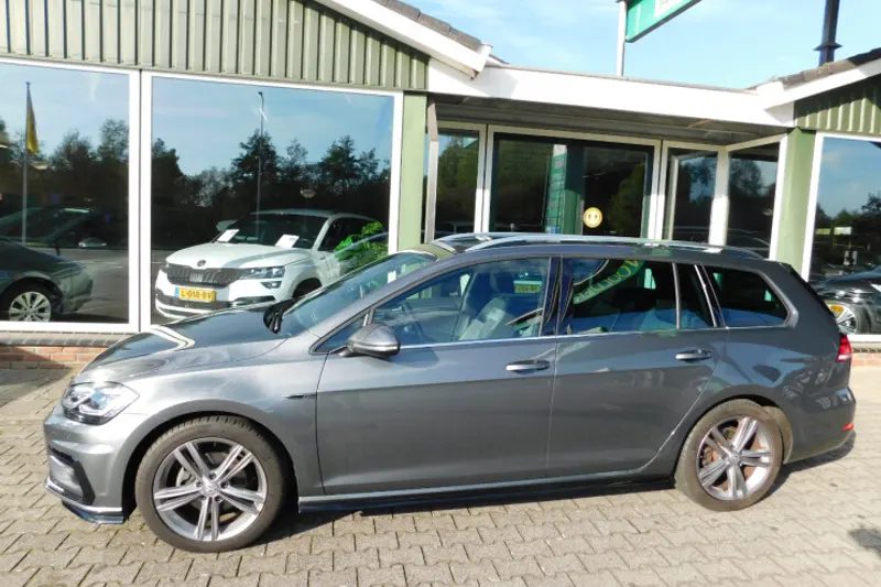 Volkswagen Golf (2019)