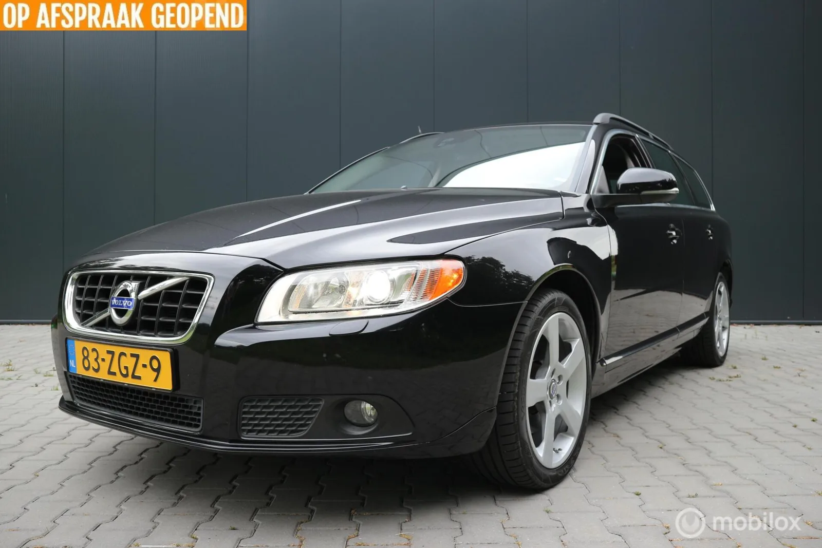 Volvo V70 (2012) — foto 1
