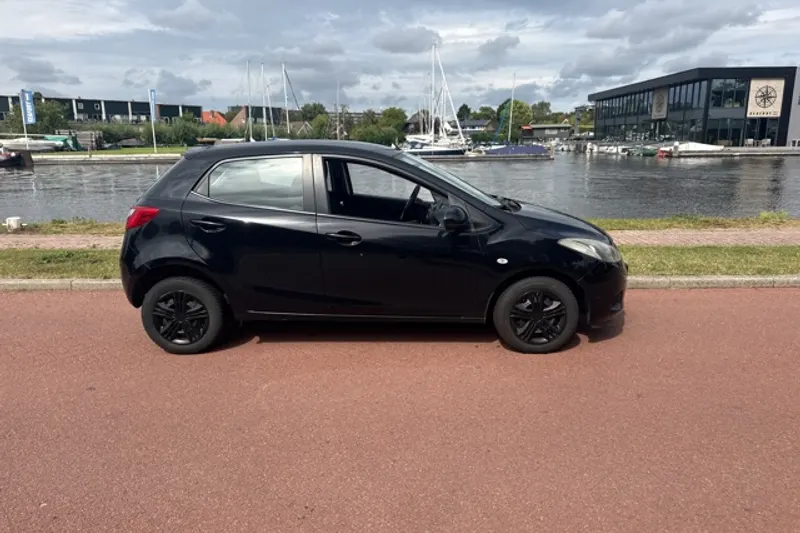 Mazda 2 (2010)