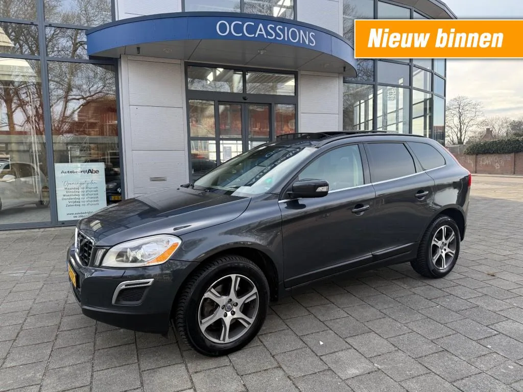 Volvo XC60 (2011) — foto 1