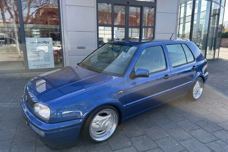 Volkswagen Golf (1997)