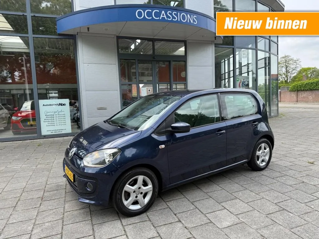 Volkswagen Up (2013) — foto 1