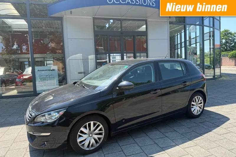 Peugeot 308 (2015)