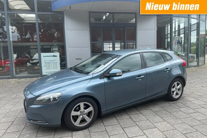 Volvo V40 (2013)