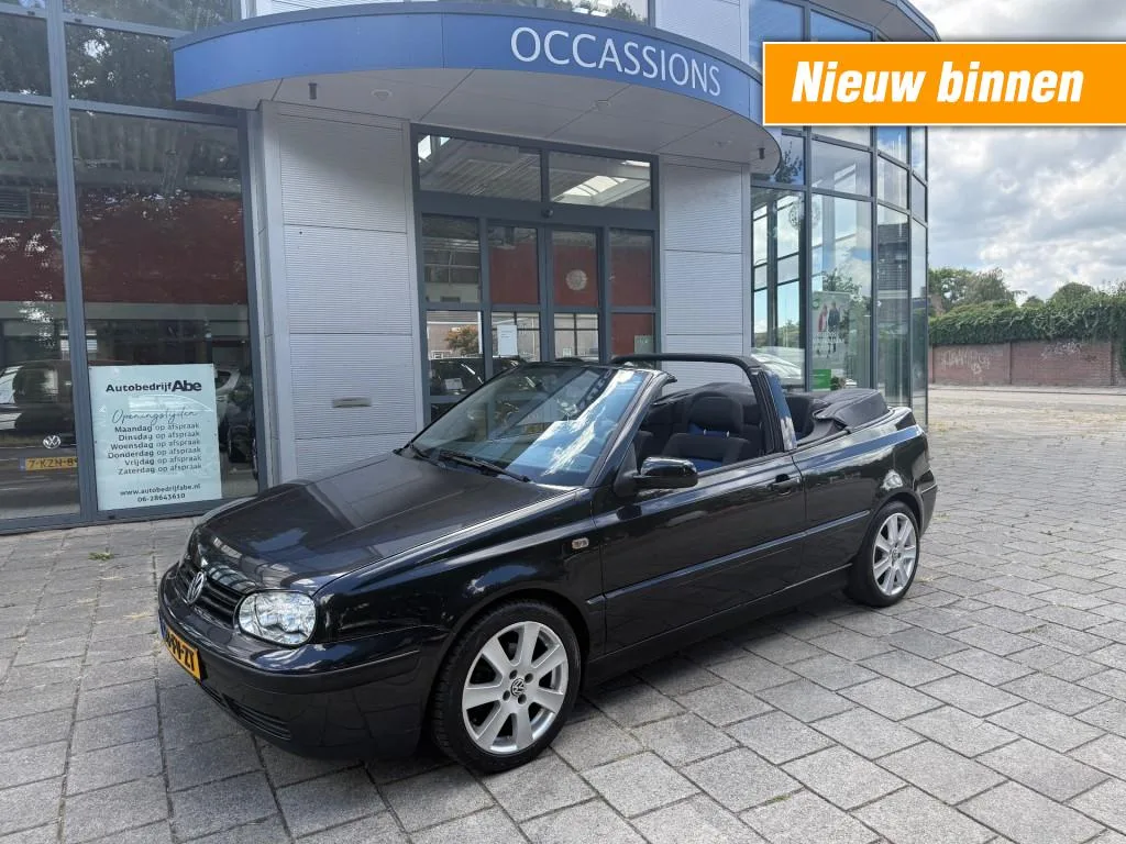 Volkswagen Golf (2000) — foto 1