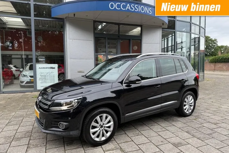Volkswagen Tiguan (2012)