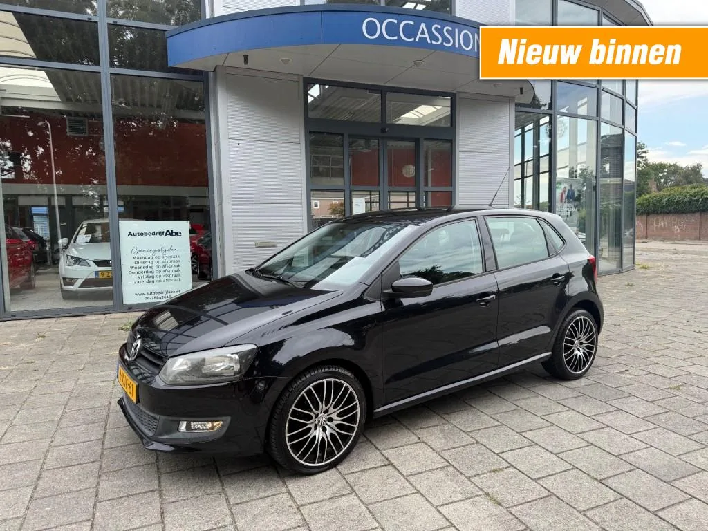 Volkswagen Polo (2012) — foto 1