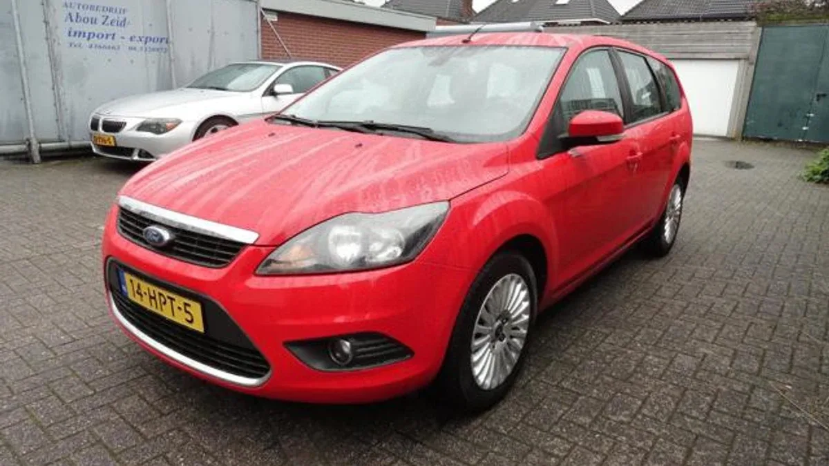 Ford Focus (2009) — foto 1