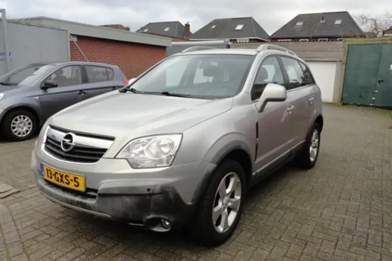 Opel Antara (2008)