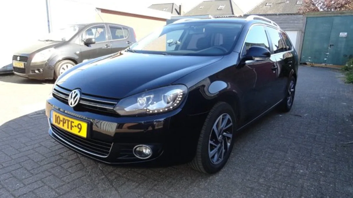 Volkswagen Golf (2011) — foto 1